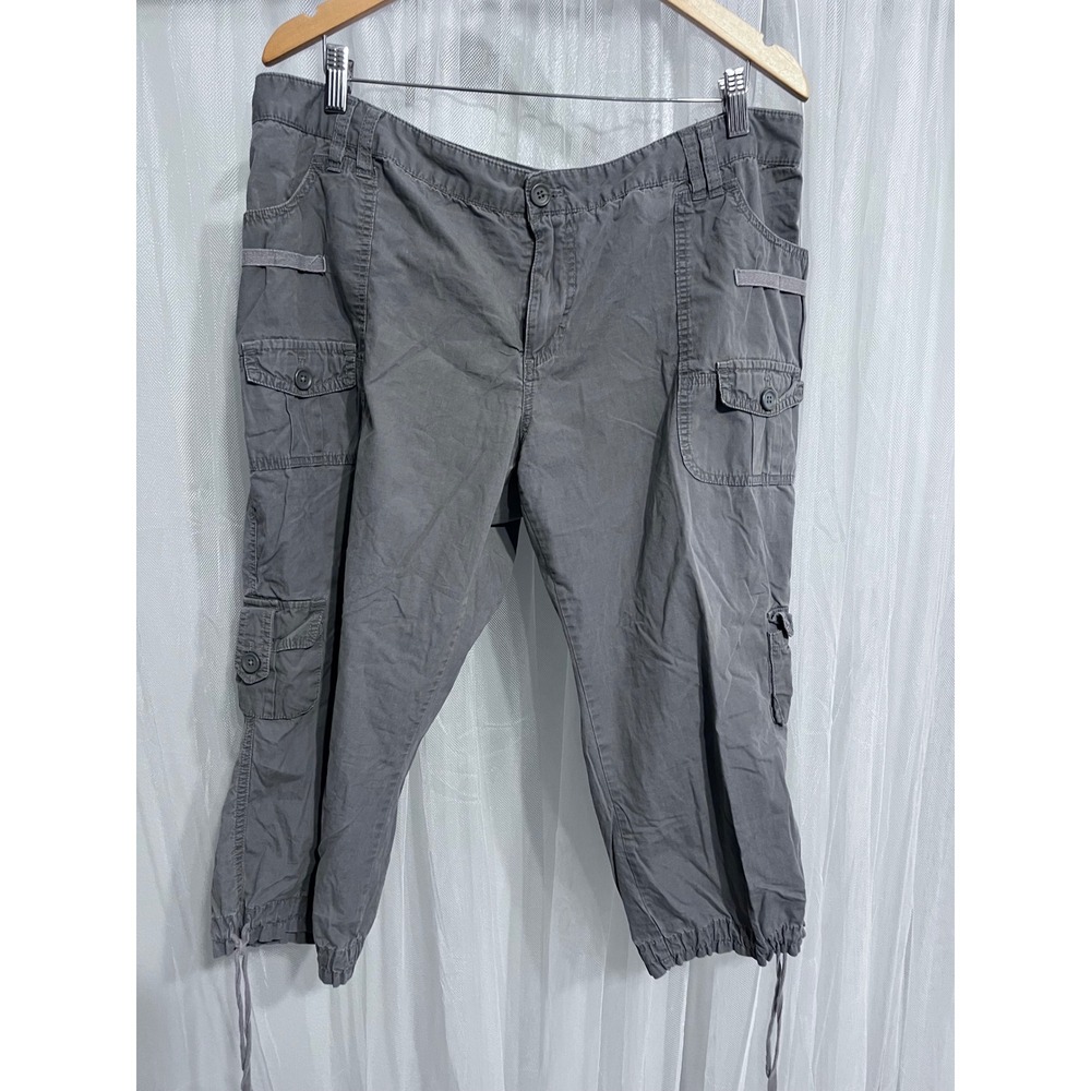 Piper & Blue Grey Cotton Cargo Capri Pants Womens Size 17 Utility Cropped 3008